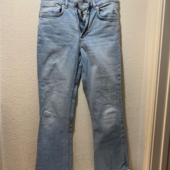 COPY - 👖 ZARA LIGHT WASH STRAIGHT ANKLE LENGTH RAW HEM JEANS size 4 - Picture 6 of 9